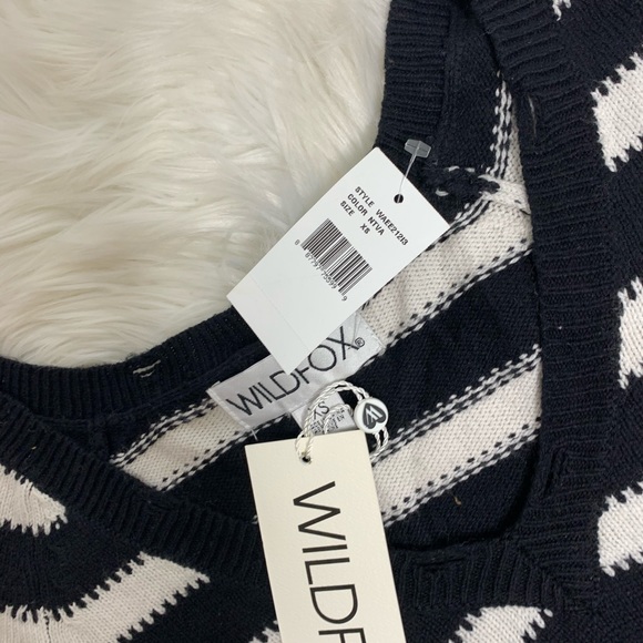 NEW Wildfox Leanne Sweater Distressed Striped - Picture 6 of 9